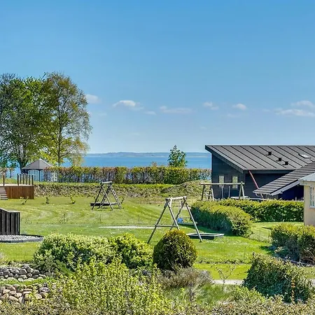 Stunning In Sjolund With House Sea View Holiday home