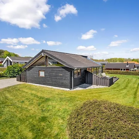 Stunning In Sjolund With House Sea View
